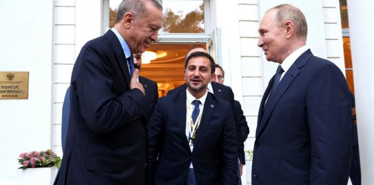 След срещата на Путин с Ердоган: Зърно има, сделка - не